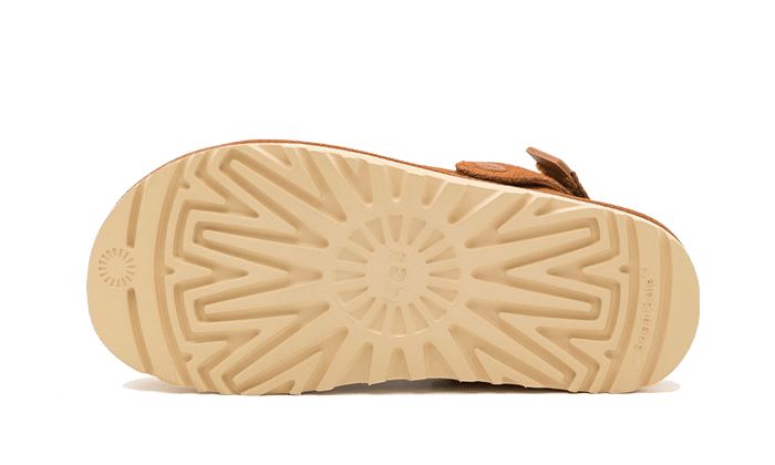 UGG Goldenstar Clog Chestnut – limitierter Sneaker bei Shade Studios