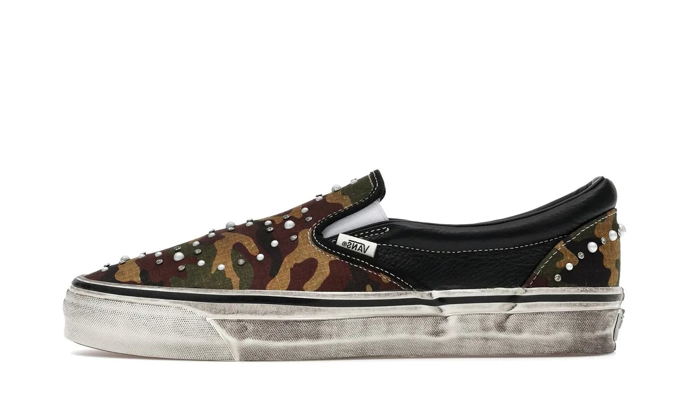 LX Classic Slip-On 98 Pearlized Pack Camo Black - VN000D9PCAK