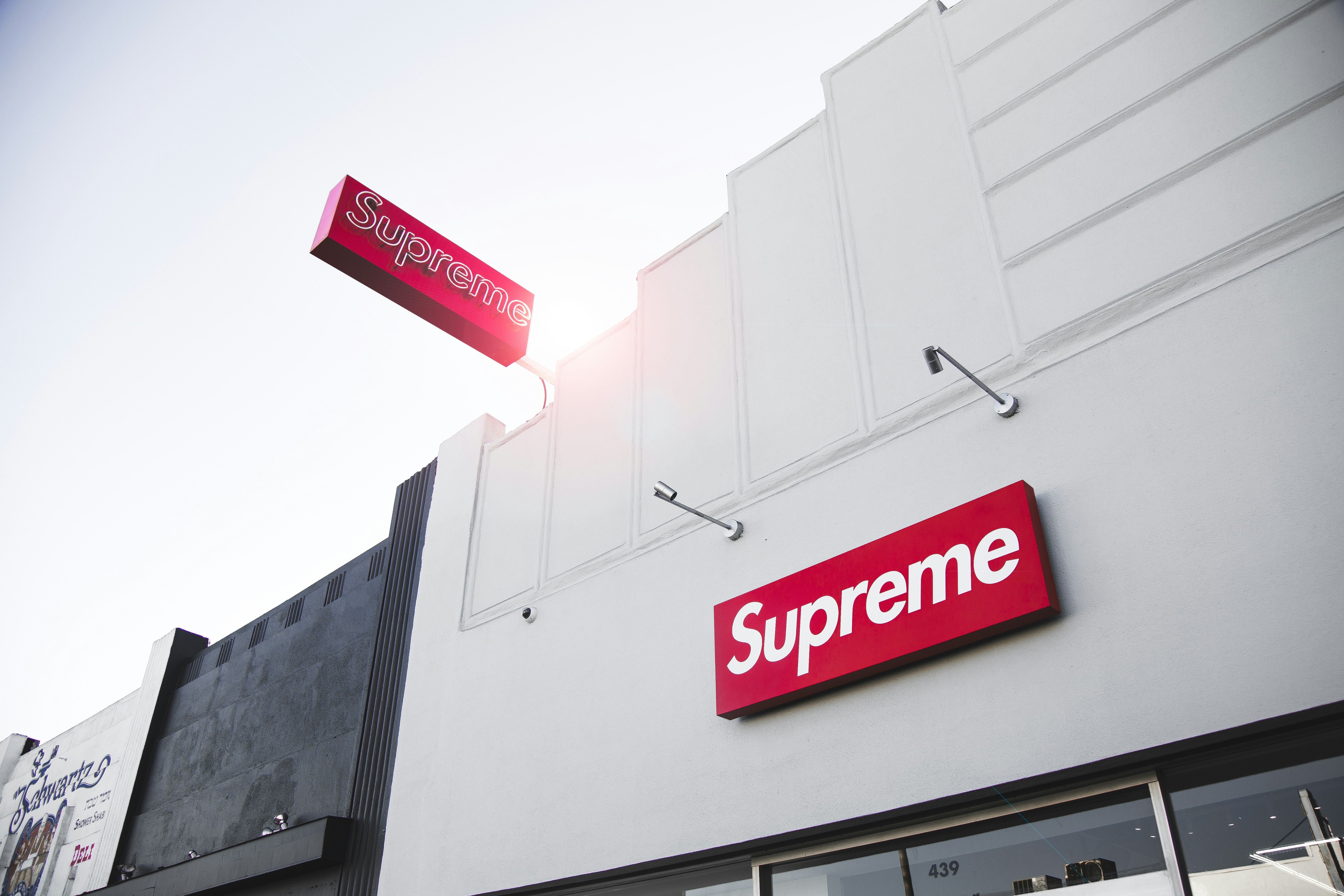 Es is Donnerstag ich kaum mir Supreme!
