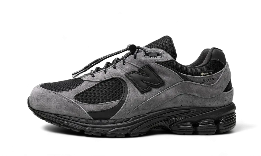 New Balance 2002R Gore-Tex Charcoal JJJJOUND – limitierter Sneaker bei Shade Studios