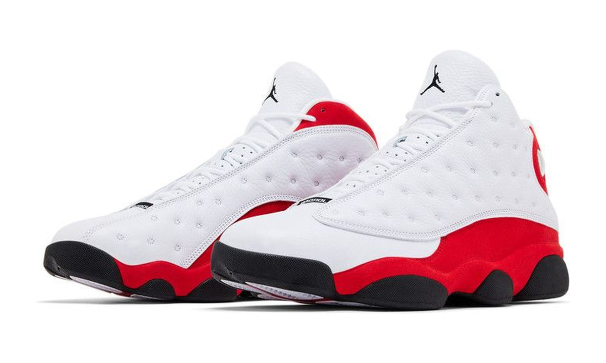 Air Jordan 13 Retro Chicago 2026