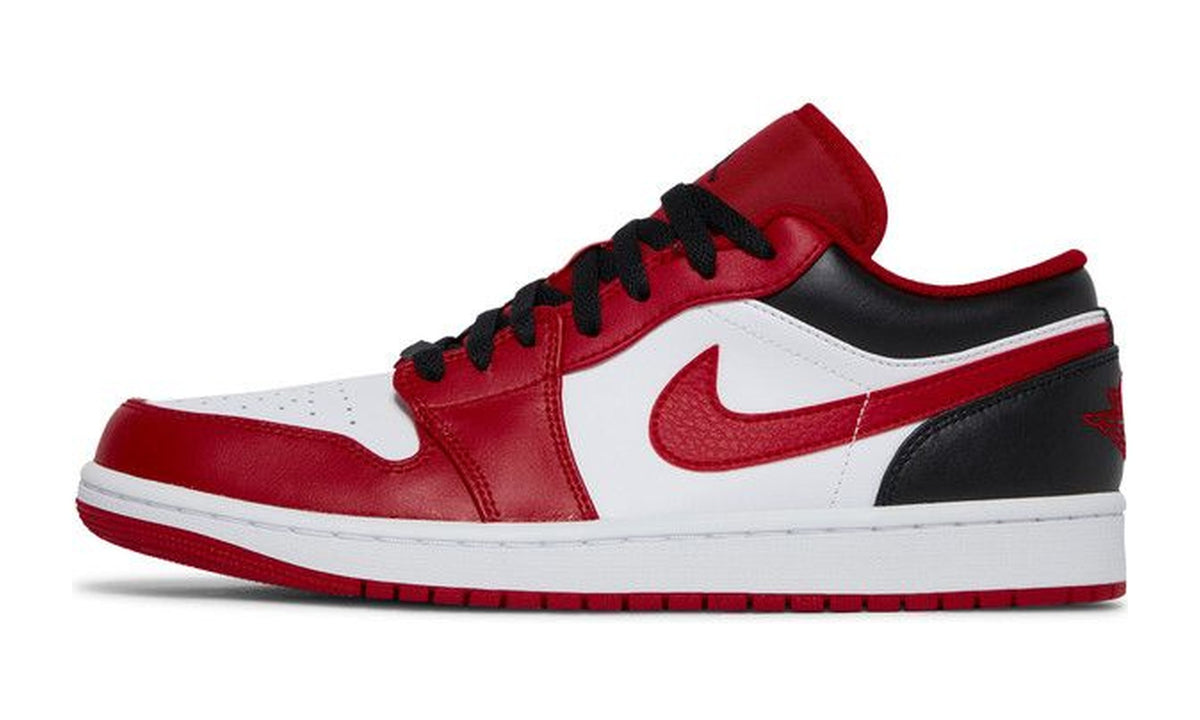 Air Jordan 1 Low Reverse Black Toe