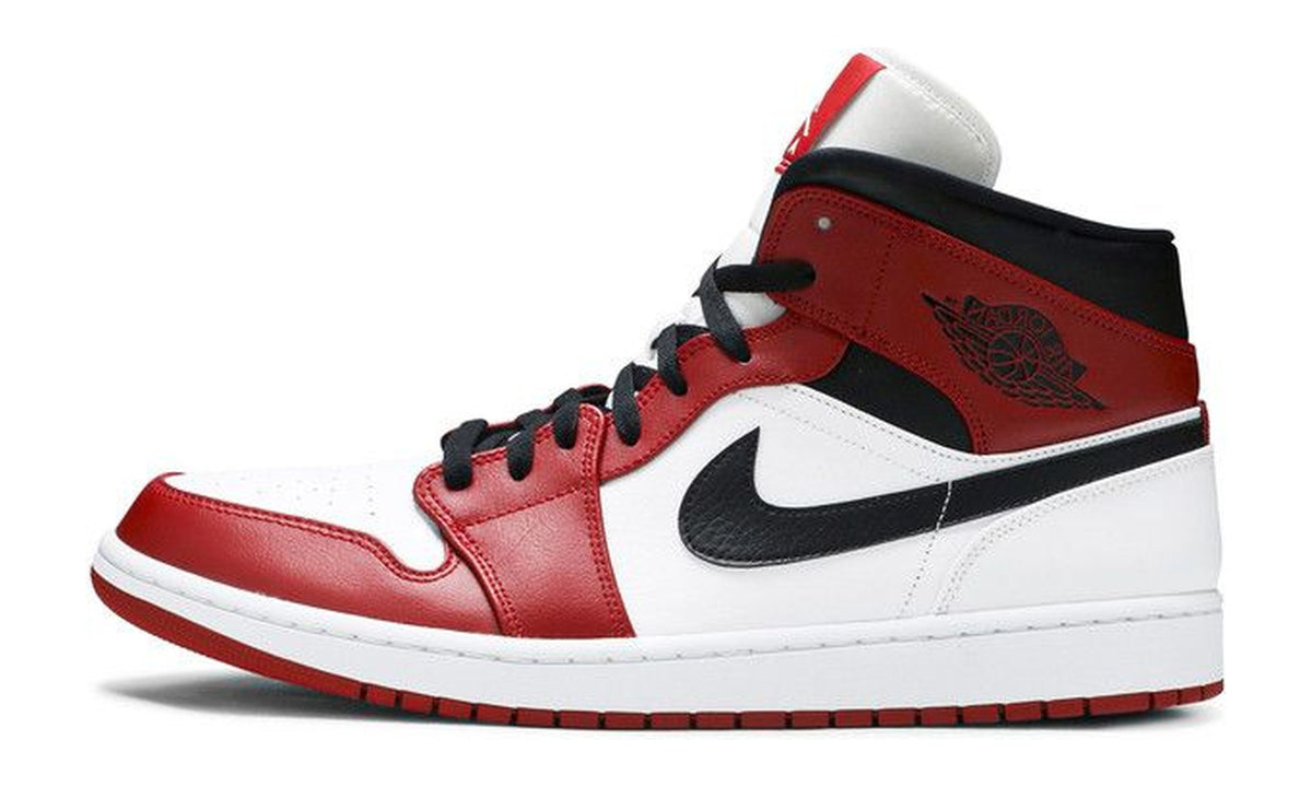 Air Jordan 1 Mid Chicago