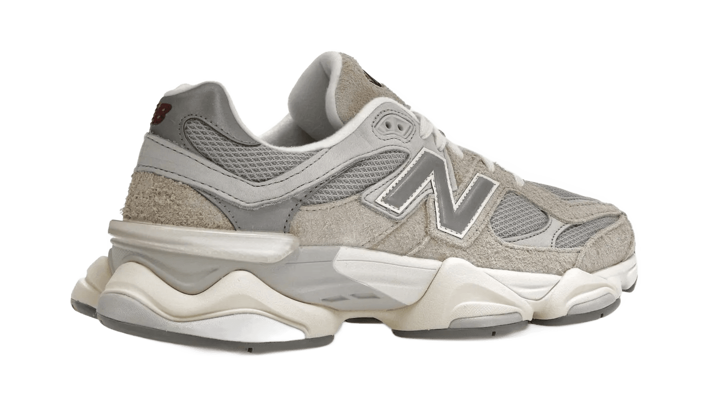 New Balance 9060 Lunar New Year Timberwolf Grey – limitierter Sneaker bei Shade Studios