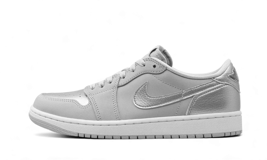 Air Jordan 1 Low OG Metallic Silver - CZ0790-002 / CZ0858-002