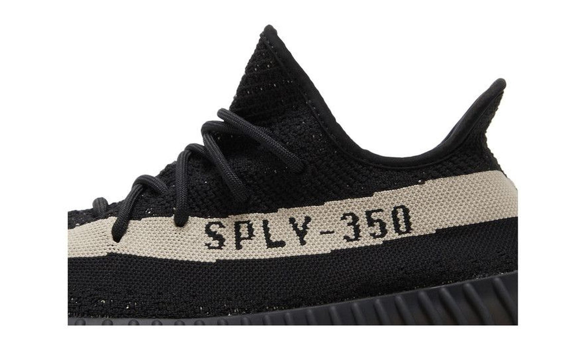 adidas Yeezy Boost 350 V2 Oreo