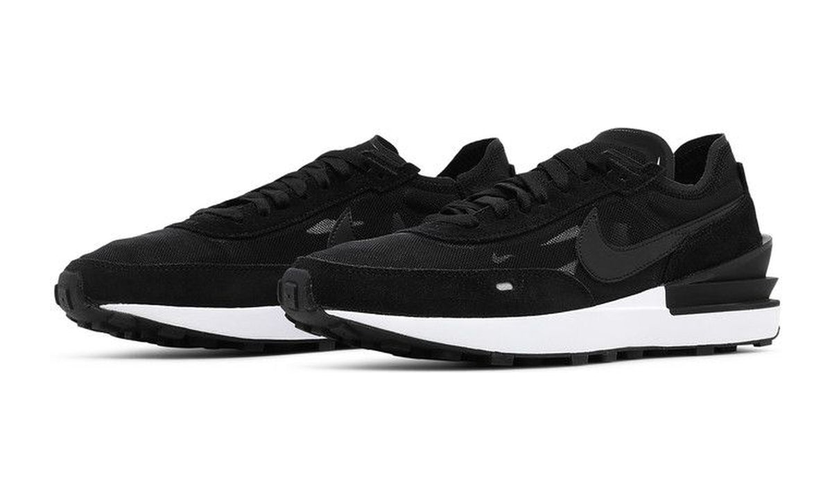 Nike Waffle One Black