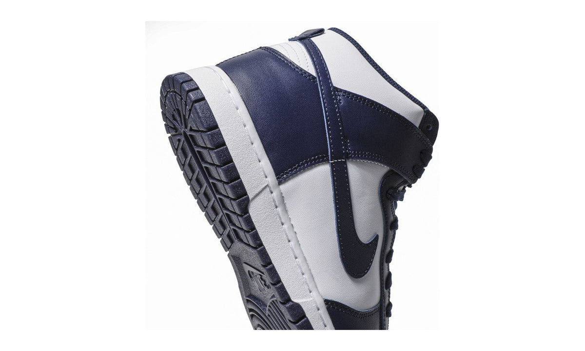 Nike Dunk High Midnight Navy