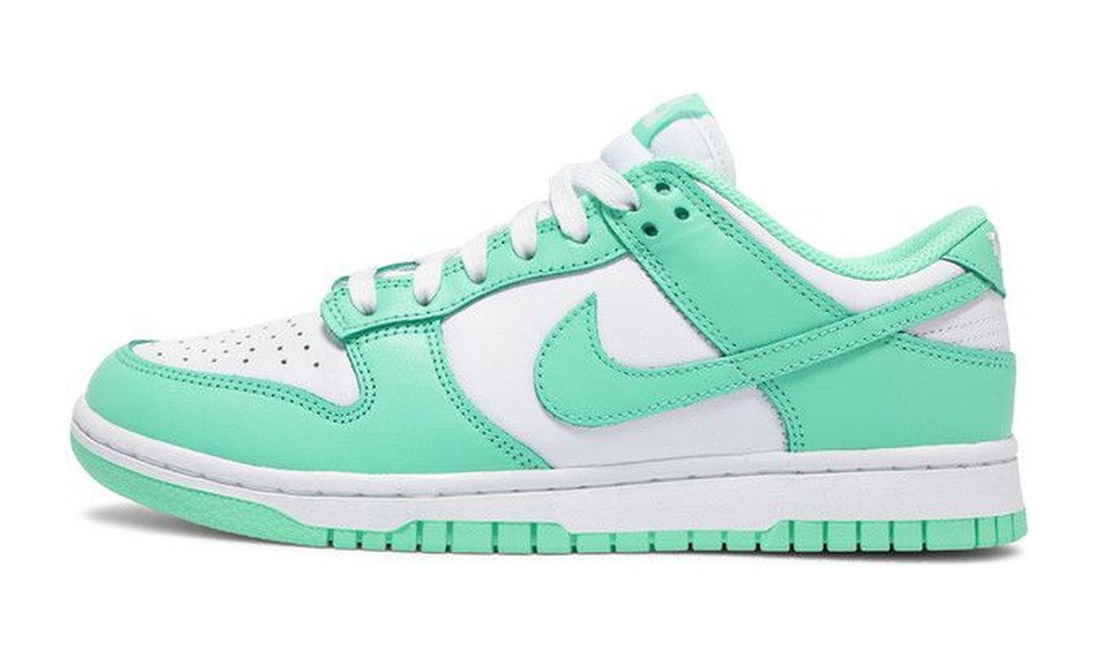 Nike Wmns Dunk Low Green Glow