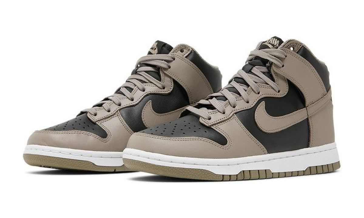 Nike Women's Dunk High Moon Fossil