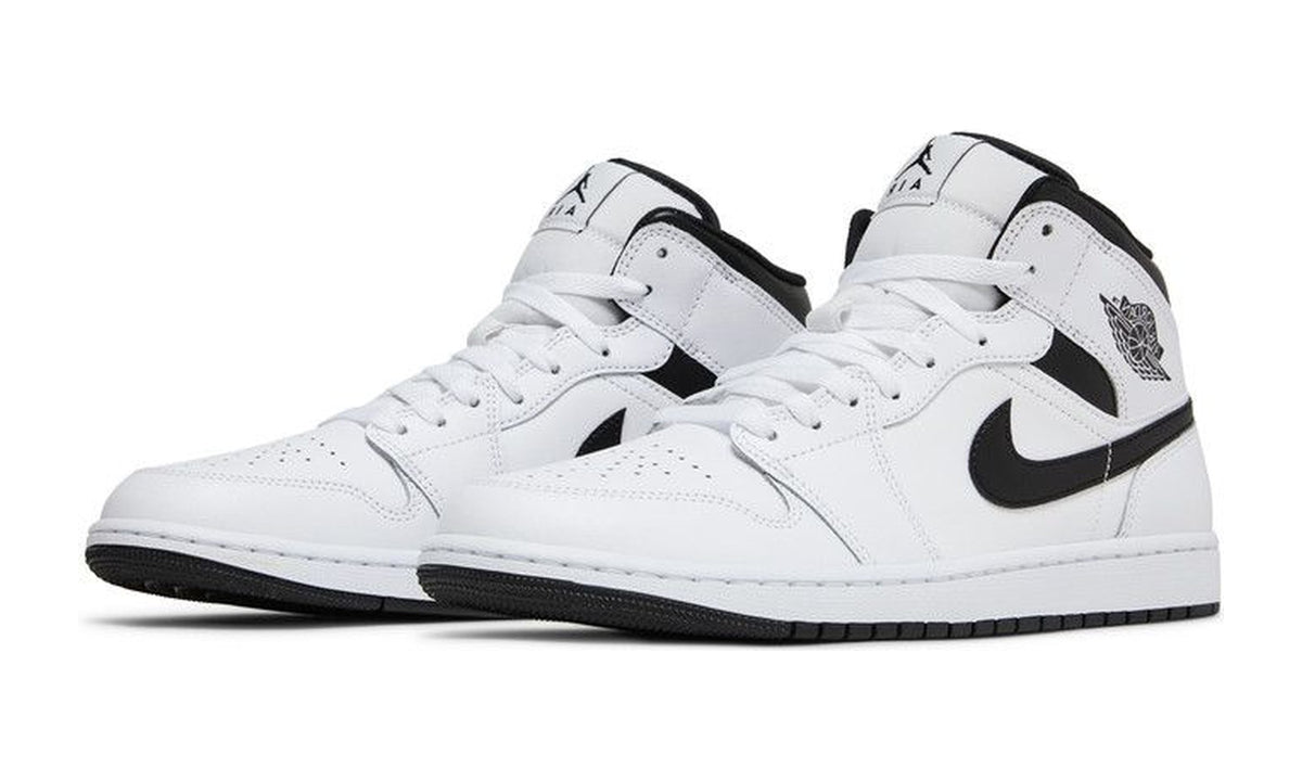 Air Jordan 1 Mid White Black