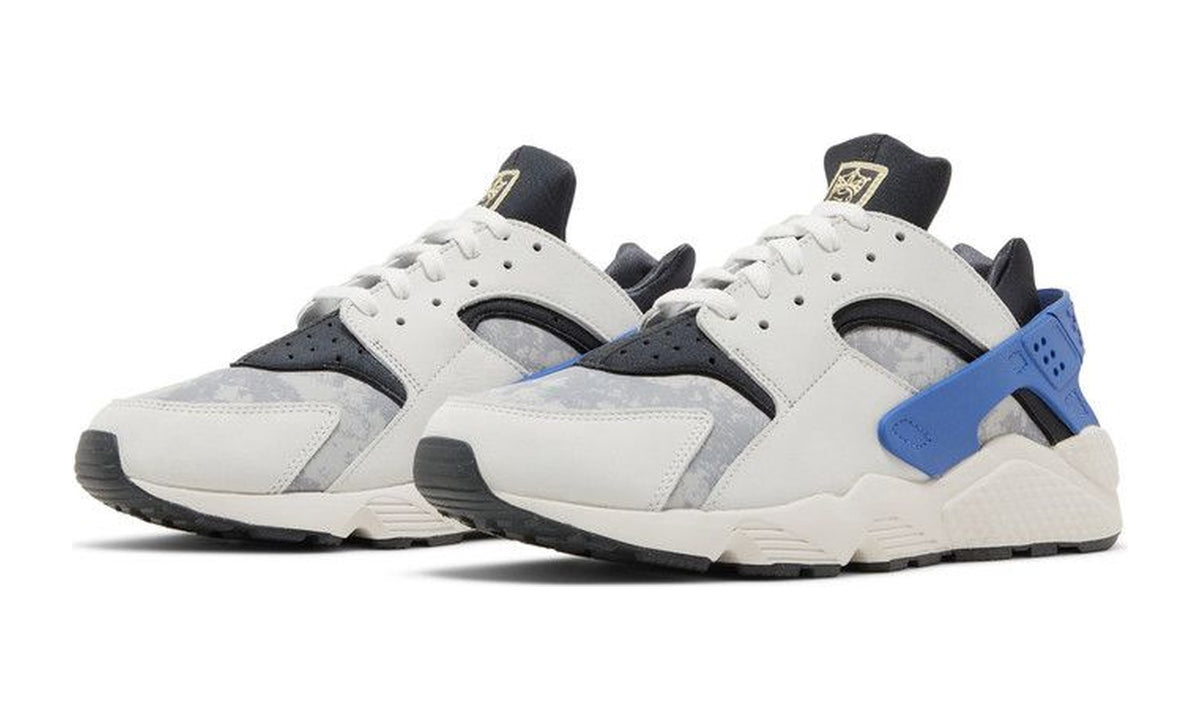 Nike Air Huarache Social FC