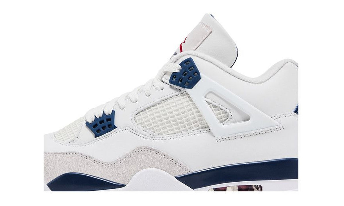 Nike SB x Air Jordan 4 Retro SP Navy