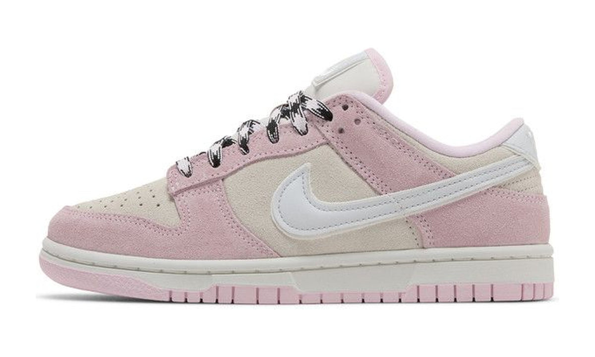 Nike Wmns Dunk Low LX Pink Foam