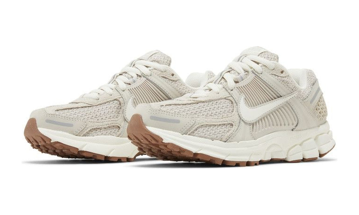 Nike Wmns Air Zoom Vomero 5 Light Orewood Brown