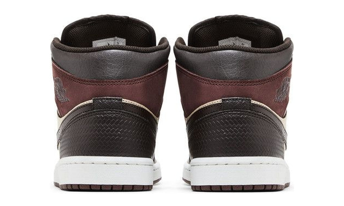Air Jordan 1 Mid SE Paris YMCA