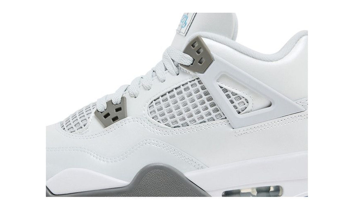 Air Jordan 4 Retro GS Photon Dust Blue Chill