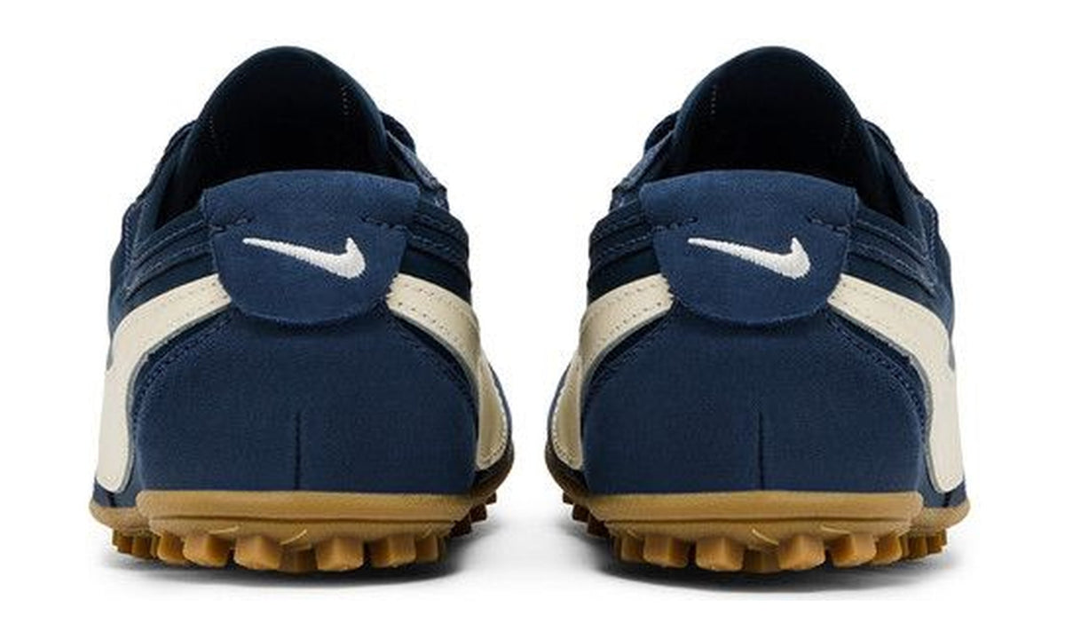 Nike Wmns Moon Shoe Midnight Navy Gum