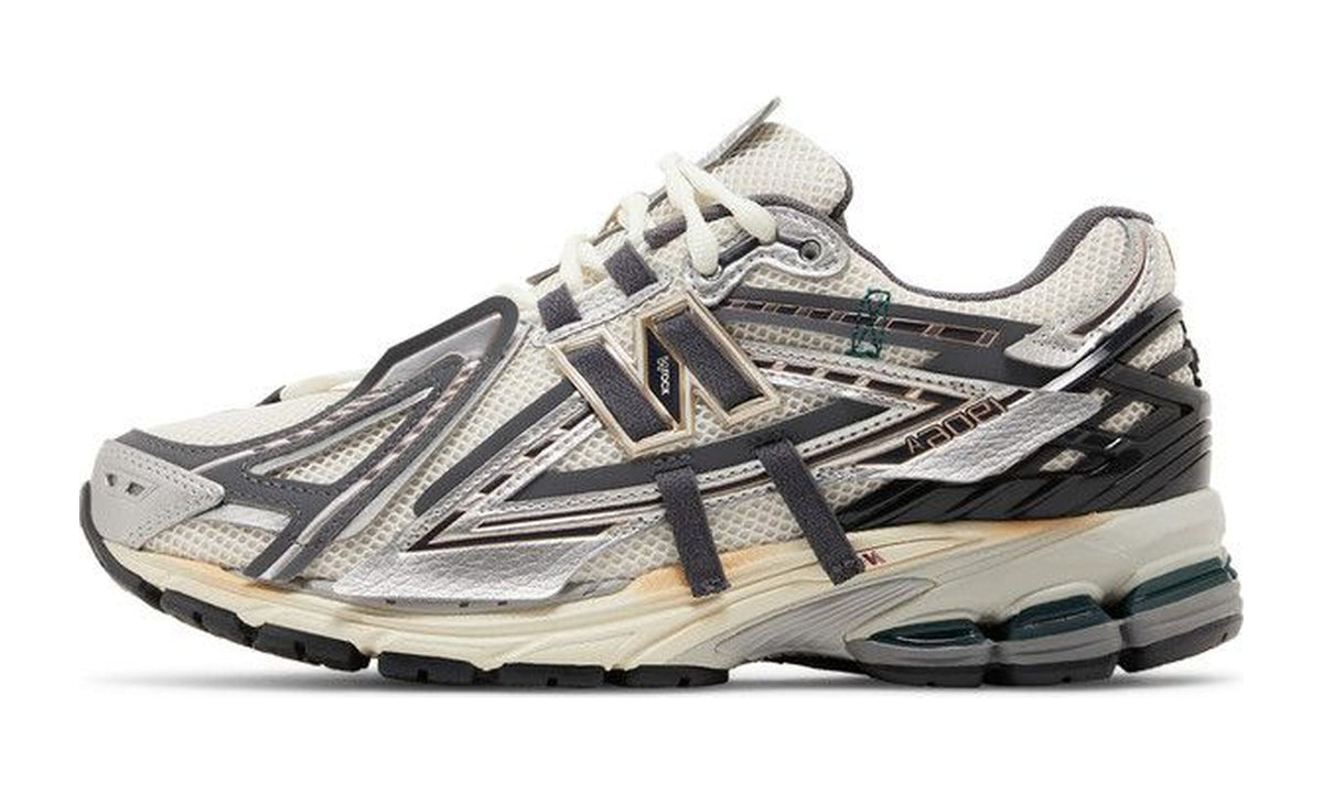 New Balance 1906A Silver Gold Metallic