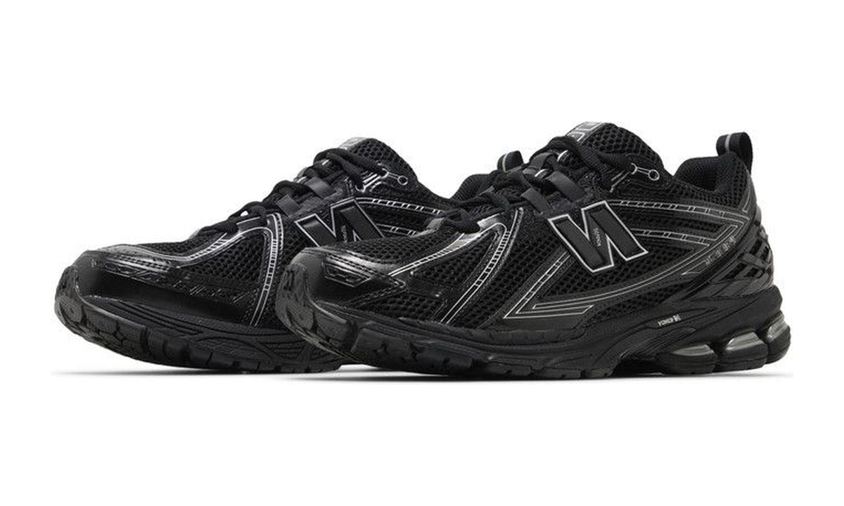 New Balance 1906R Black Grey