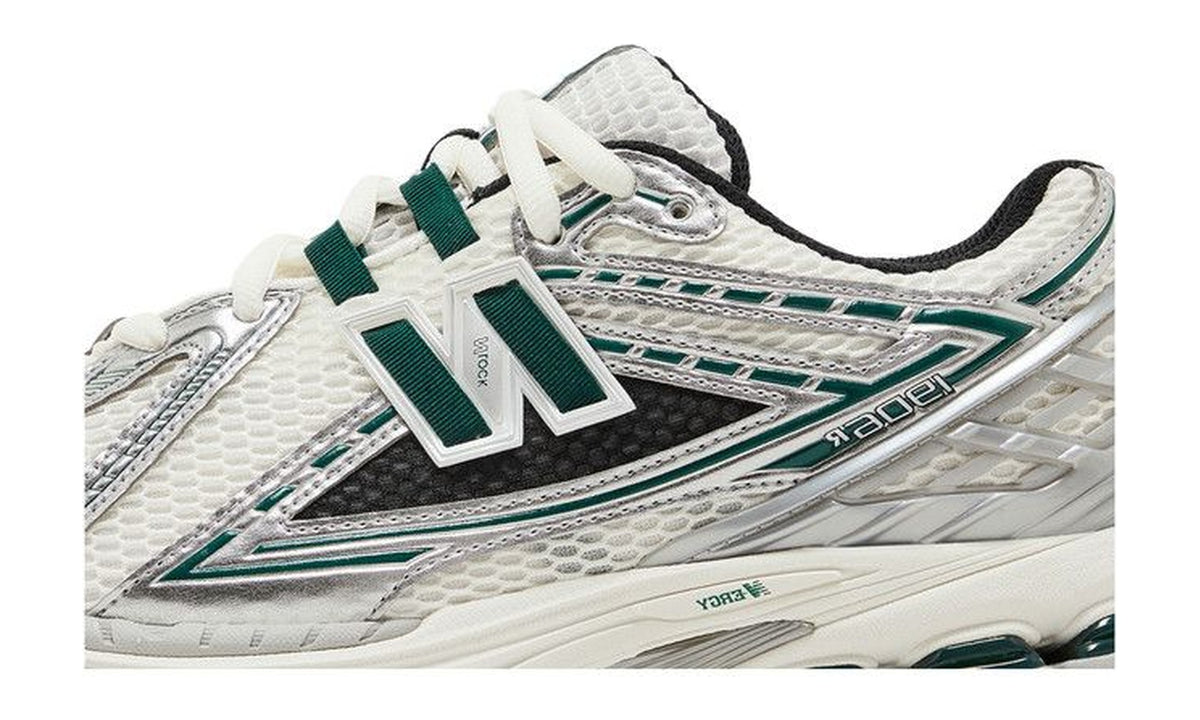 New Balance 1906R Silver Metallic Nightwatch Green