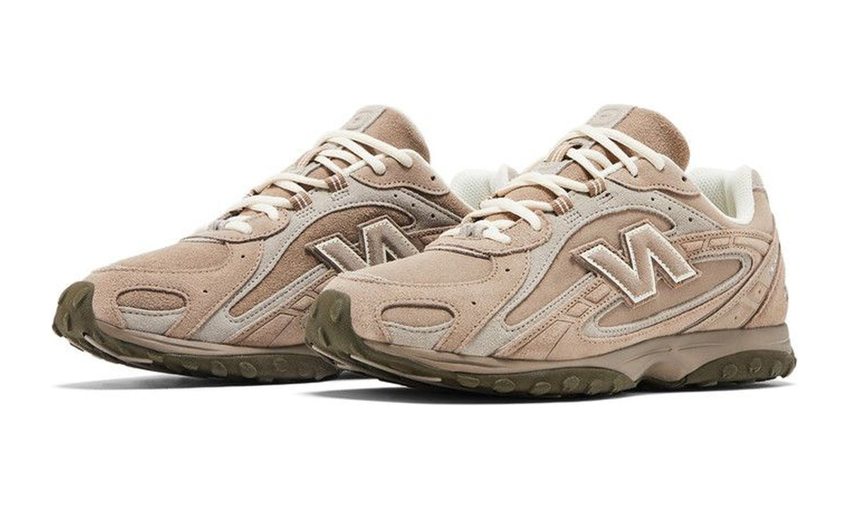 New Balance 204L Mushroom Arid Stone
