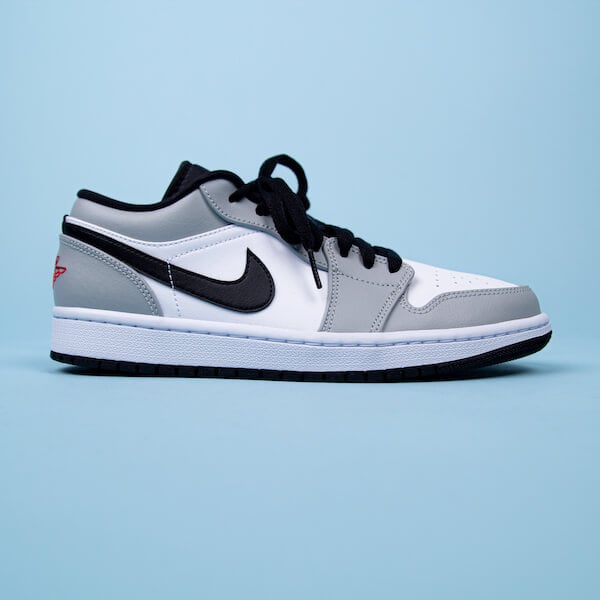 Air Jordan 1 Low Light Smoke Grey - 553558-030 / 553560-030