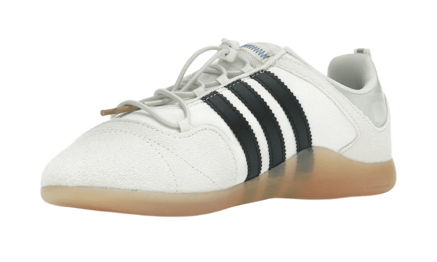 Ballerina Bad Bunny Off White Black Gum - JQ9229