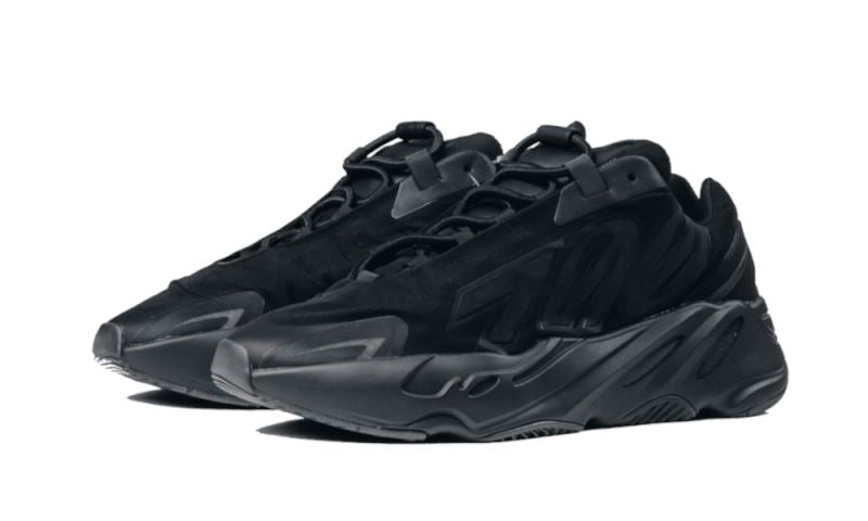 Adidas Adidas Yeezy 700 MNVN Triple Black - FV4440