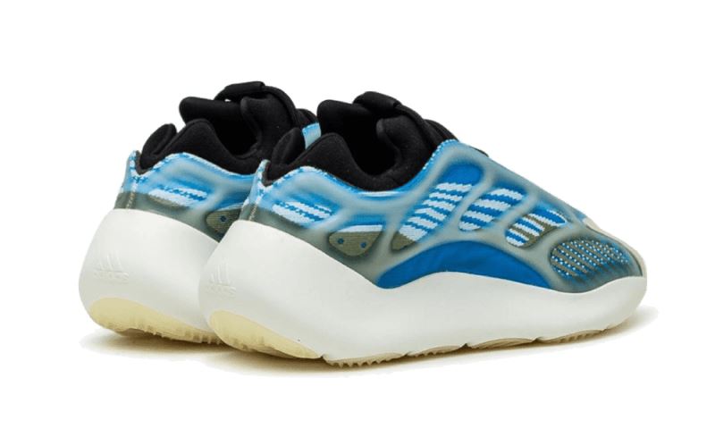 Adidas Yeezy 700 V3 Arzareth – limitierter Sneaker bei Shade Studios