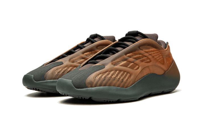 Adidas Yeezy 700 V3 Copper Fade – limitierter Sneaker bei Shade Studios