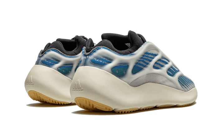 Adidas Yeezy 700 V3 Kyanite – limitierter Sneaker bei Shade Studios