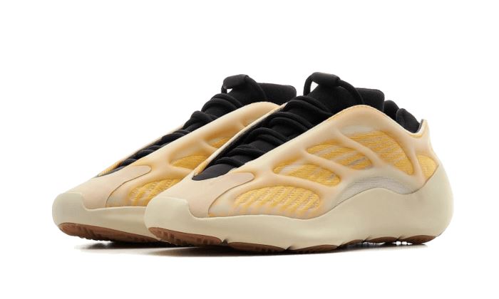 Adidas Yeezy 700 V3 Mono Safflower – limitierter Sneaker bei Shade Studios