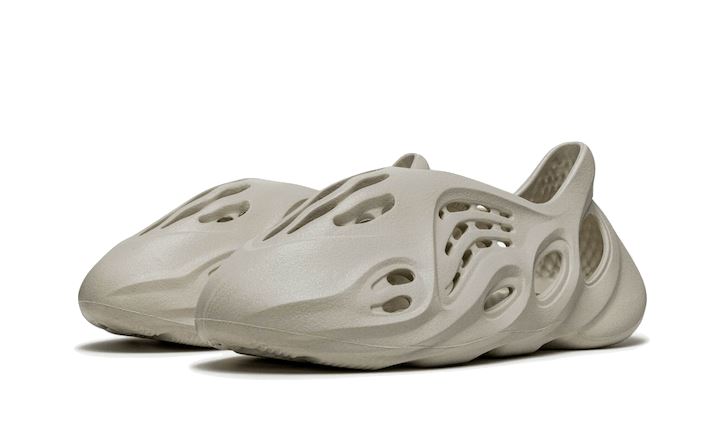 Adidas Yeezy Foam RNNR Sand – limitierter Sneaker bei Shade Studios
