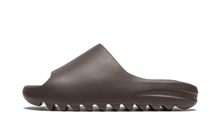 Adidas Yeezy Slide Soot – limitierter Sneaker bei Shade Studios
