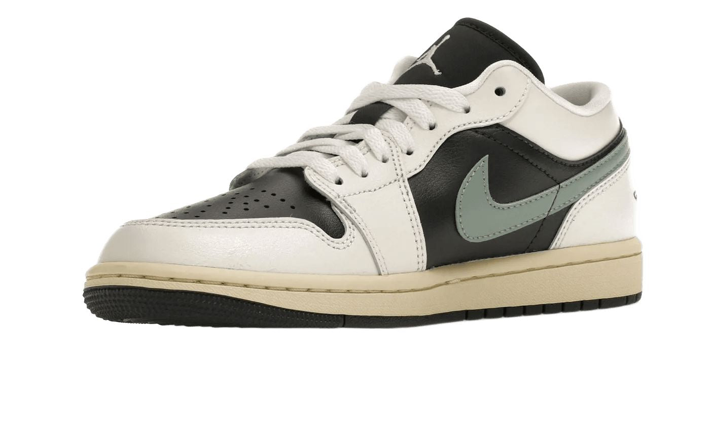 Air Jordan 1 Low Jade Smoke