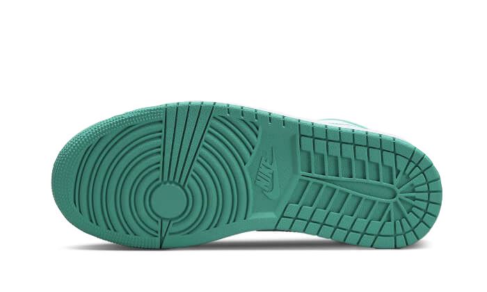 Air Jordan 1 Low New Emerald – limitierter Sneaker bei Shade Studios