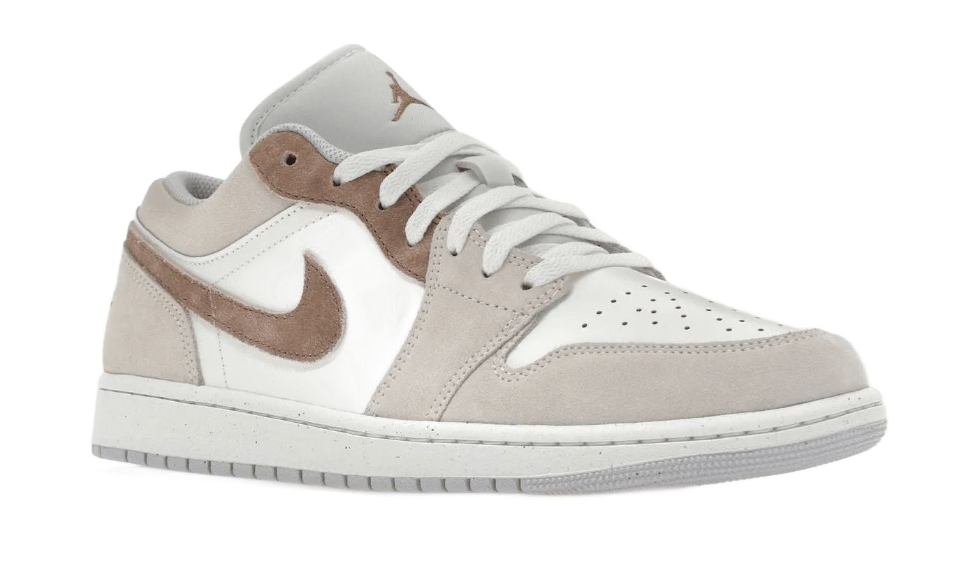 Air Jordan 1 Low SE Legend Light Brown