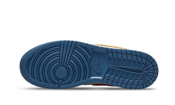 Air Jordan 1 Low SE Multi-Texture – limitierter Sneaker bei Shade Studios