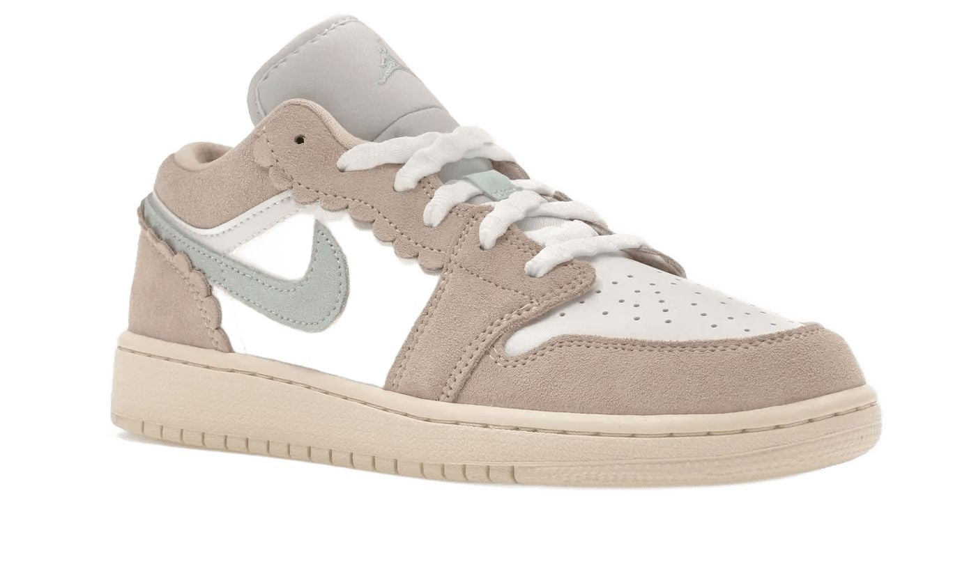 Air Jordan 1 Low SE Scalloped Edge Guava Ice