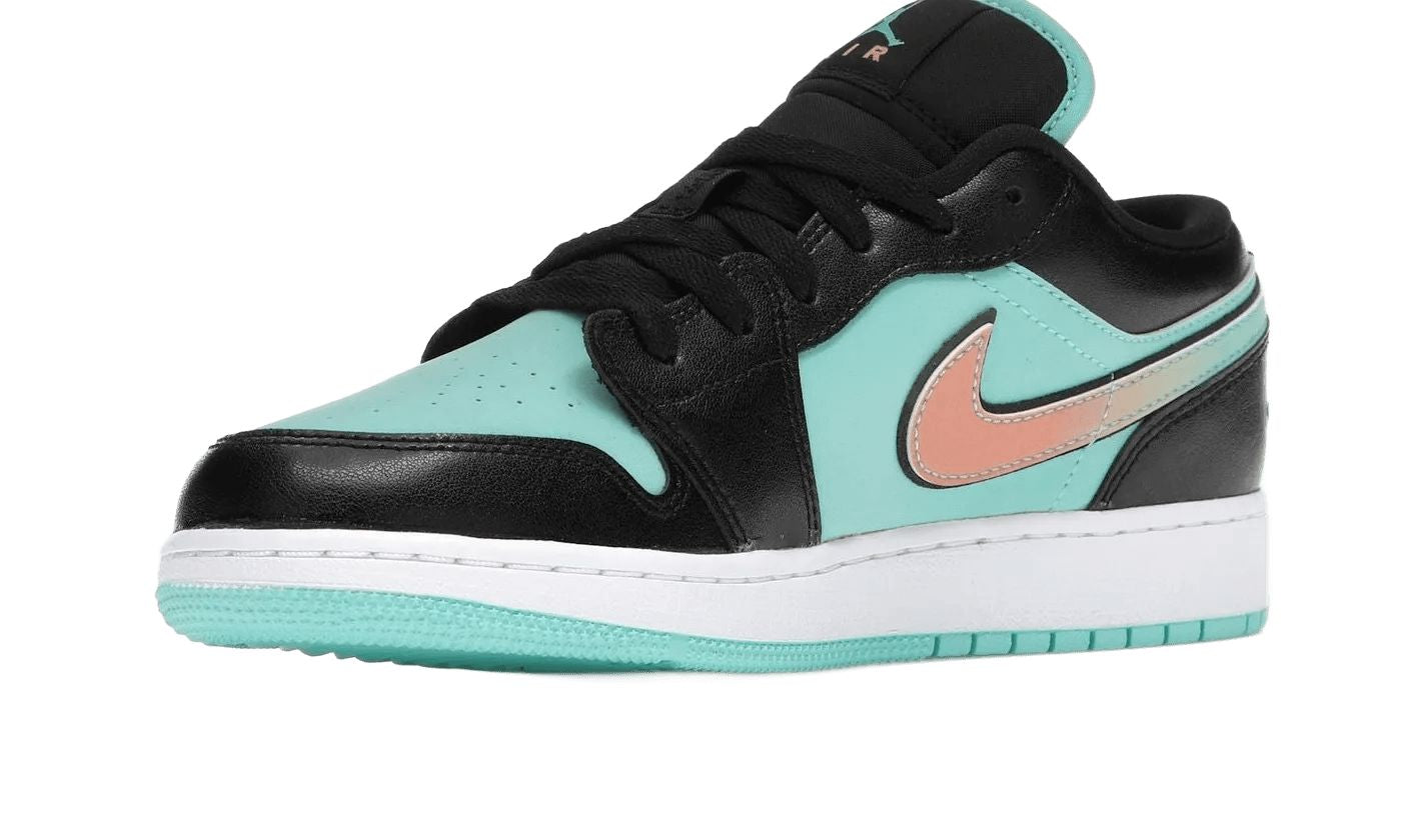 Air Jordan 1 Low SE Tropical Twist