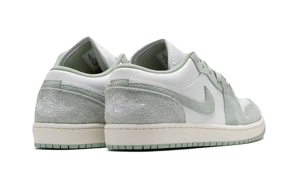 Air Jordan 1 Low SE White Seafoam - FN9137-131