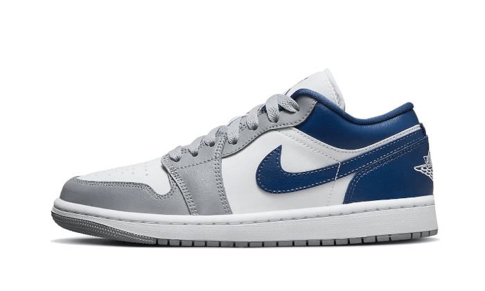 Air Jordan 1 Low White Grey Blue – limitierter Sneaker bei Shade Studios