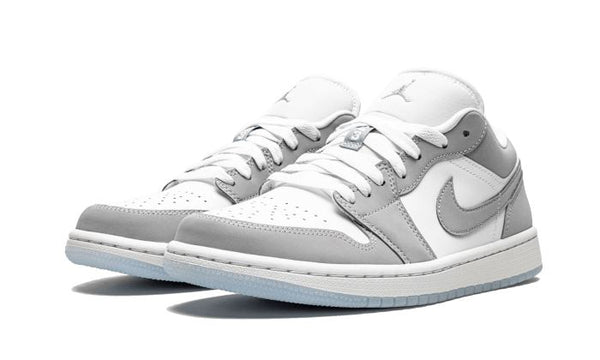 Air Jordan 1 Low Wolf Grey - DC0774-105