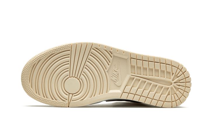 Air Jordan 1 Mid Barely Orange – limitierter Sneaker bei Shade Studios