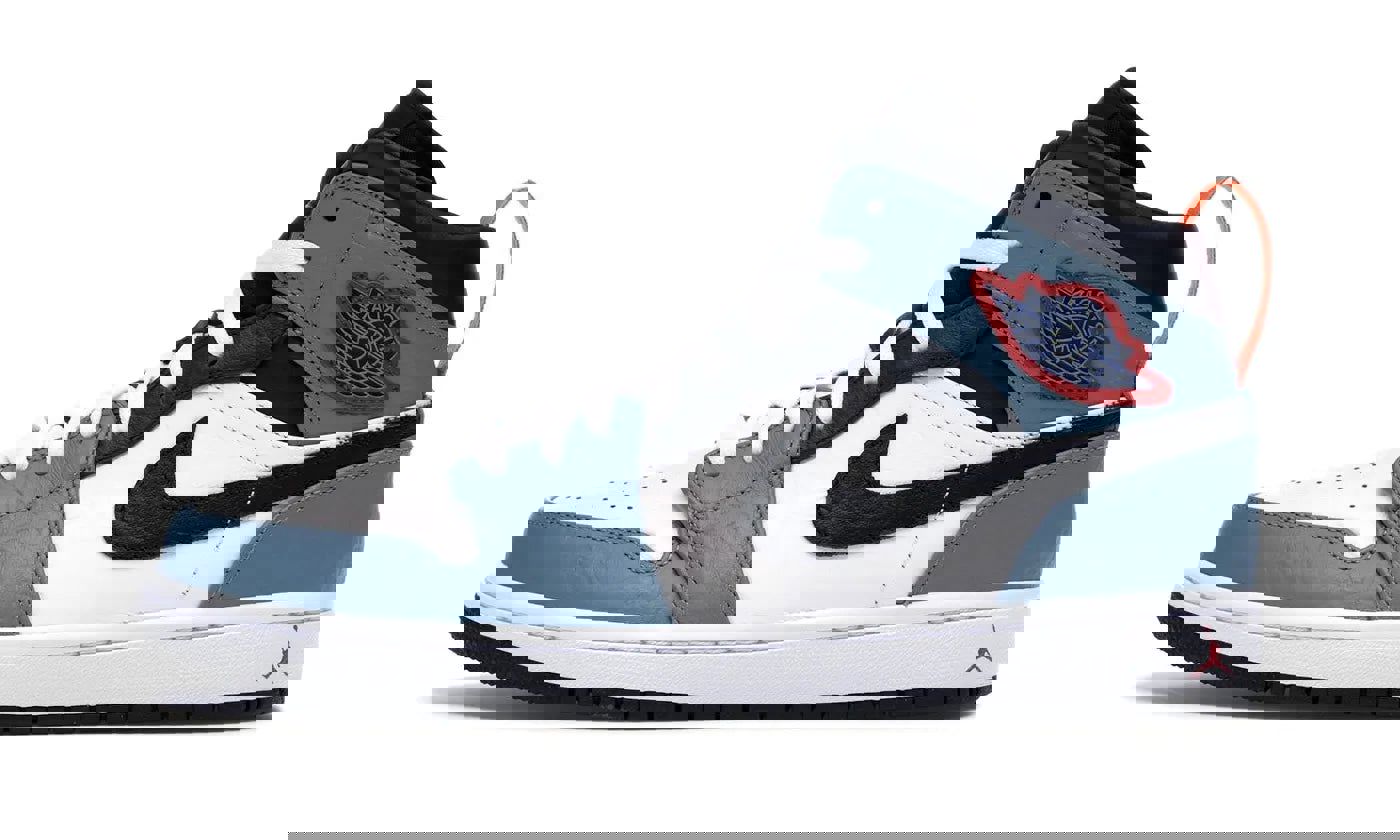 Air Jordan 1 Mid Fearless Facetasm