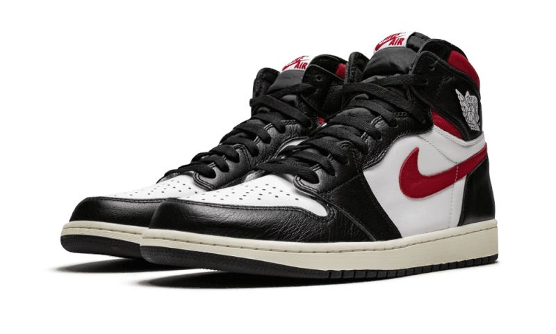 Air Jordan 1 Retro High Black Gym Red - 555088-061