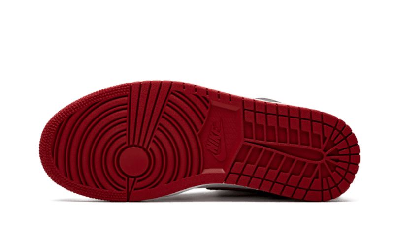 Air Jordan 1 Retro High Bloodline – limitierter Sneaker bei Shade Studios