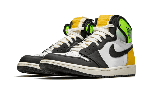 Air Jordan 1 Retro High OG Volt Gold - 555088-118 / 575441-118