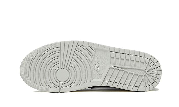 Air Jordan 1 Retro Low OG Black Cement – limitierter Sneaker bei Shade Studios